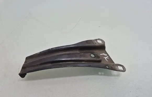 Nissan Murano Z52 Fender mounting bracket 