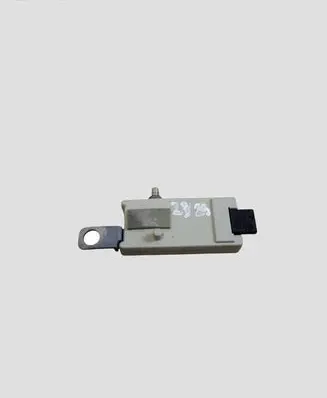 Cadillac CTS Aerial antenna amplifier 25769453