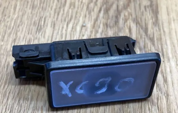 Volvo XC90 Airbag deployment crash/impact sensor 00K0134 31699146