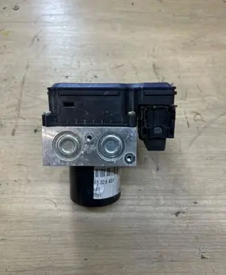 Opel Insignia A ABS Pump 13328651 16817011 16312211K