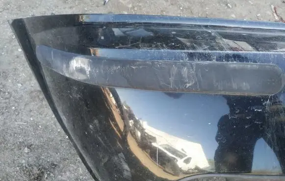 KIA Carens I Front bumper splitter molding