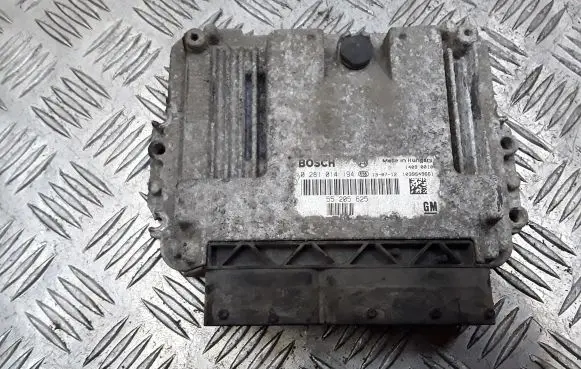 Opel Zafira B Engine control unit/module 028101419455205625