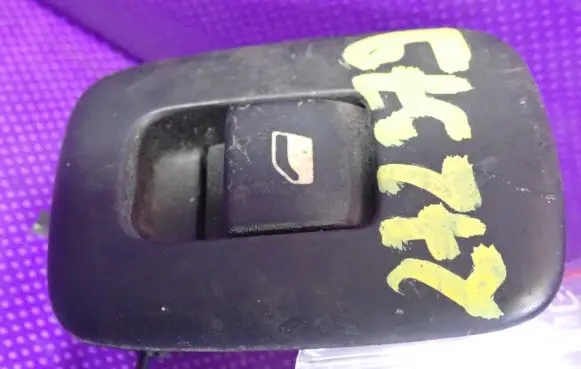 Citroen C5 Quarter vent window switch 96623726XT