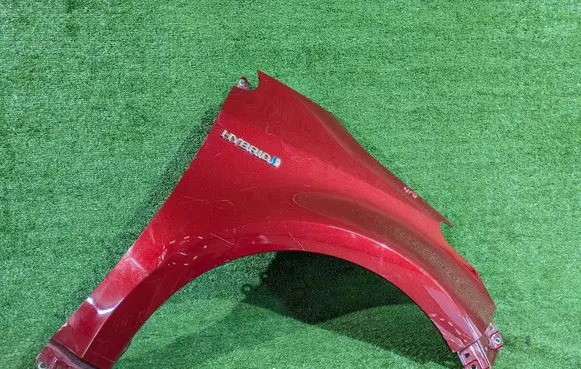 Toyota Yaris XP210 Fender 