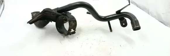 Volkswagen PASSAT B5.5 Engine coolant pipe/hose 038121071R
