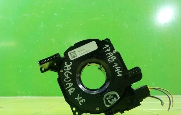 Jaguar XE Airbag squib ring wiring AND761002D TASMA ZWIJAK