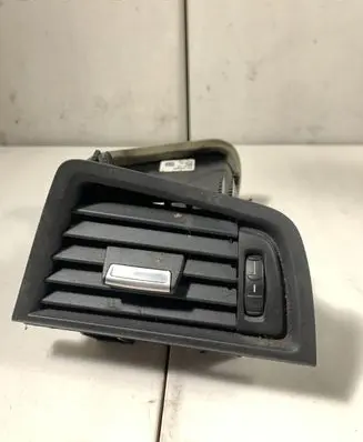 BMW 5 F10 F11 Dashboard side air vent grill/cover trim F5916688808
