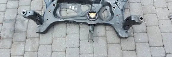 Volkswagen Touran II Front subframe