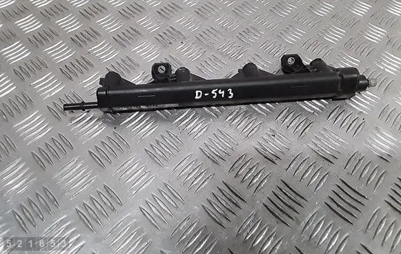 Citroen DS3 Fuel main line pipe V757564580