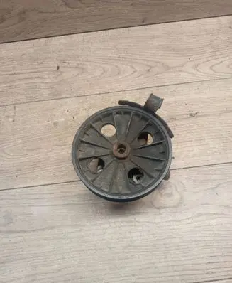 Volvo S80 Power steering pump 7611332112