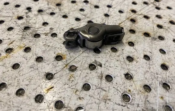 Volkswagen Caddy Valve rocker arm 