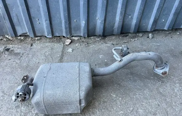 Toyota Yaris XP210 Muffler/silencer 