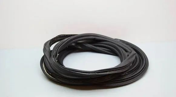 Seat Ateca Trunk rubber seal (body) 575827705
