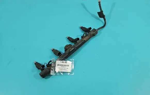 Fuel injector