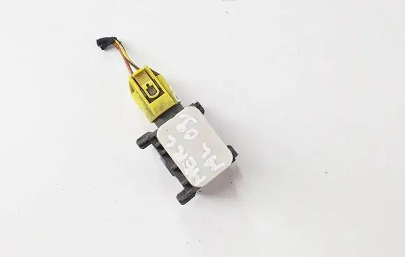Mercedes-Benz ML W164 Airbag deployment crash/impact sensor 0038202926-474 0038202926