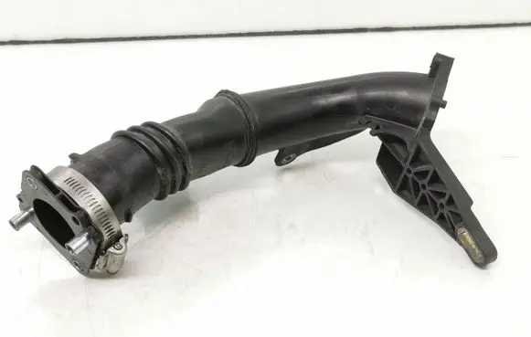 Ford Focus Intercooler hose/pipe AV6Q9351BC C8W0A