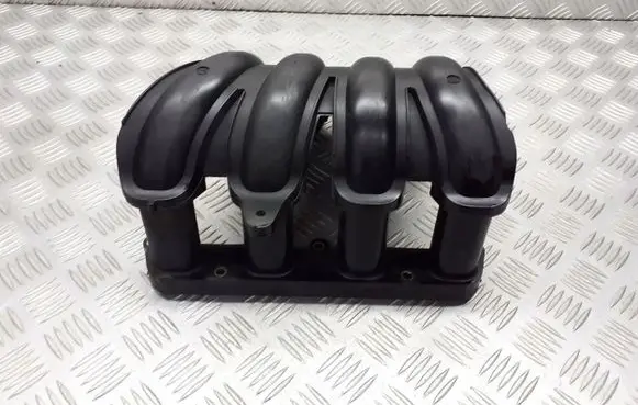 Nissan Micra Intake manifold