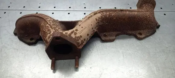 Ford Focus C-MAX Exhaust manifold