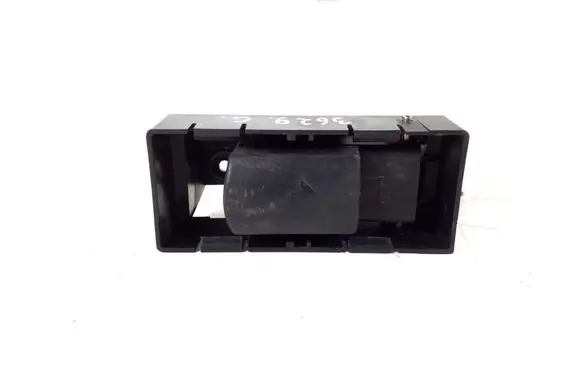 Mercedes-Benz R W251 Tailgate interior release/open handle A1647600561