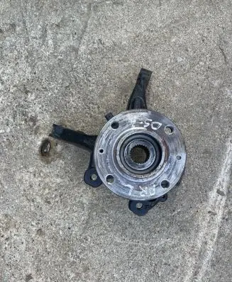 Citroen DS3 Front wheel hub