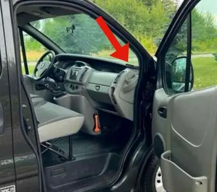 Opel Vivaro Panel speaker 8200022715 91166677