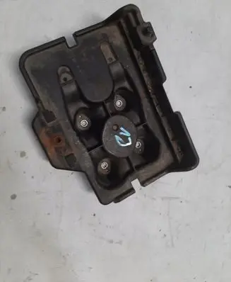 Audi A3 S3 8L Battery tray 1J0915333A