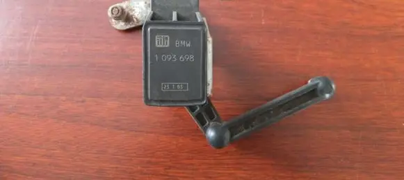 BMW 7 E65 E66 Air suspension front height level sensor 1093698 BMW1093698