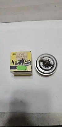 Audi A6 S6 C5 4B Thermostat 427492D 24791 1065
