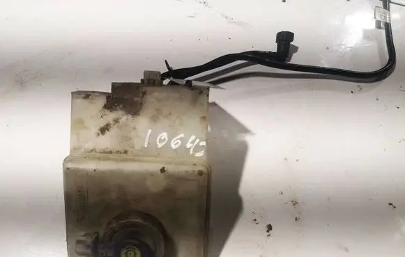 Ford Transit - Tourneo Connect Brake fluid reservoir 