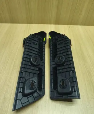 Seat Leon (5F) Other trunk/boot trim element 5F9858859B 960214200 AR338299