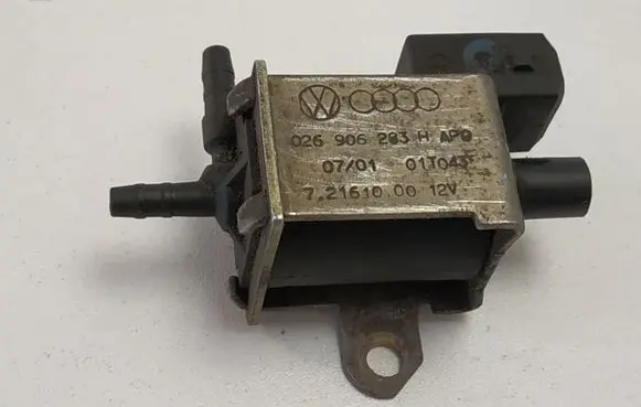 Skoda Superb B5 (3U) Turbo solenoid valve 026906283H