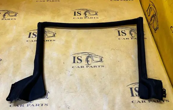 Ford Bronco Rear door rubber seal (on body) M2DB-S25824-AE M2DBS25824AE