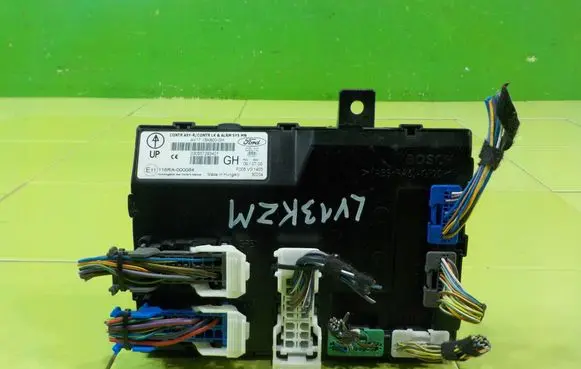 Ford B-MAX Fuse box set AV1T15K600GH BEZPIECZNIKOW