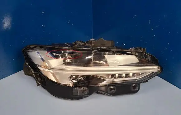 Volvo S90, V90 Headlight/headlamp 31655729 89915140