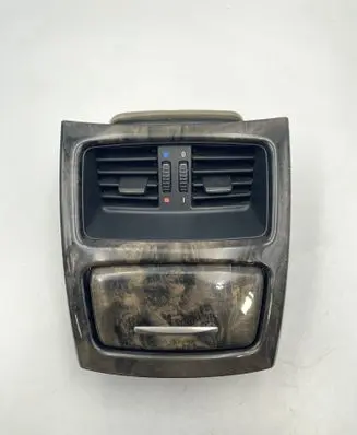 BMW 3 E92 E93 Rear air vent grill 6932023 6932024 7129556