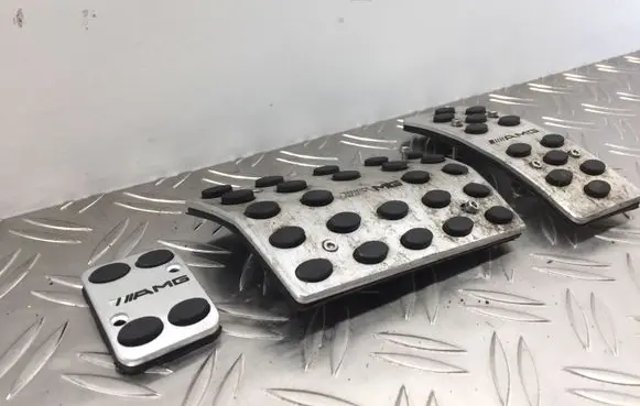 Mercedes-Benz R W251 Pedal assembly 