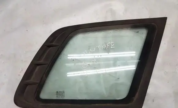 Hyundai Santa Fe Rear side window