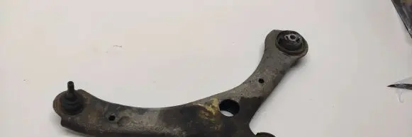 Chrysler Grand Voyager V Front lower control arm/wishbone