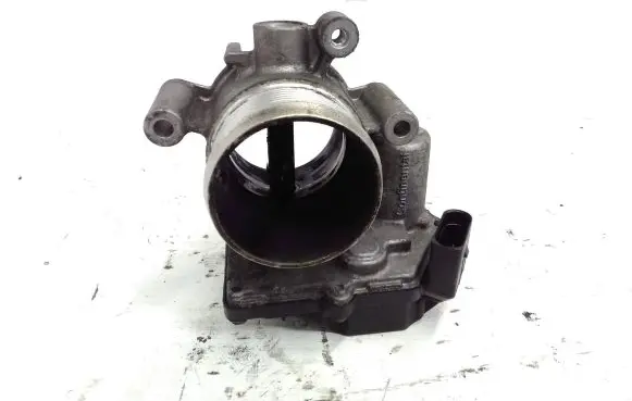Volkswagen Passat Alltrack Throttle valve 03L128063R A2C31762900