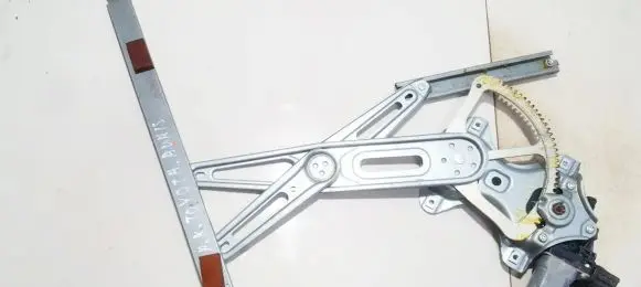 Toyota Auris 150 Sliding door window regulator with motor