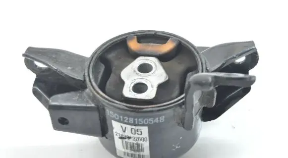 Hyundai i40 Engine mount bracket 218303Z600