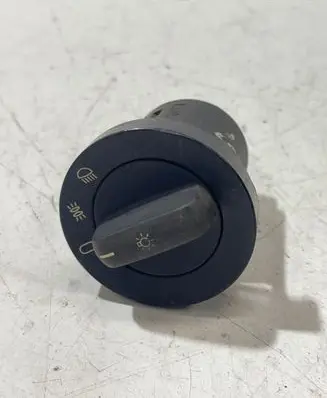 BMW 7 E38 Light switch 8363683
