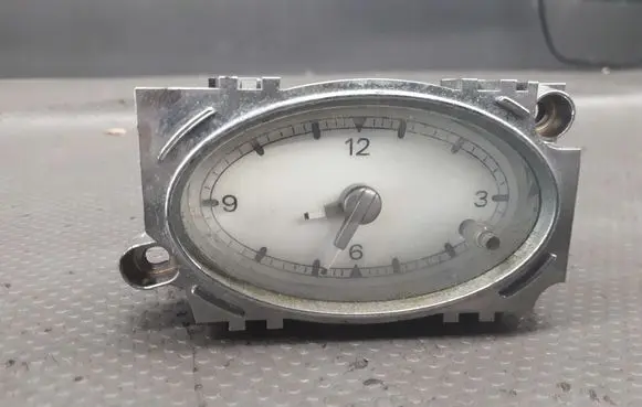 Ford Mondeo Mk III Clock 