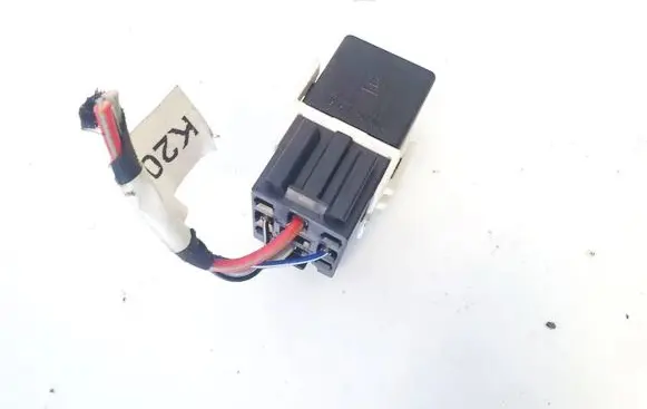 Mercedes-Benz Vaneo W414 Other relay A0025421319