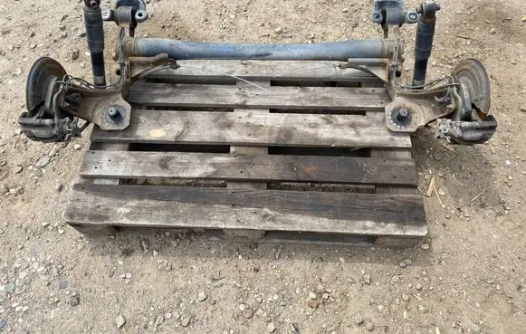 Opel Meriva B Rear axle beam