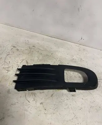 Volvo V50 Front fog light trim/grill 30655884