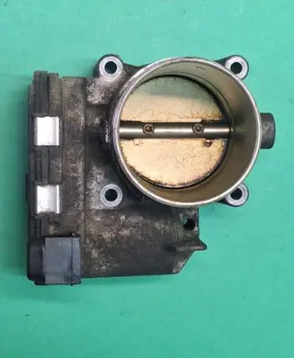 Volvo XC90 Throttle valve 30711553 0280750103