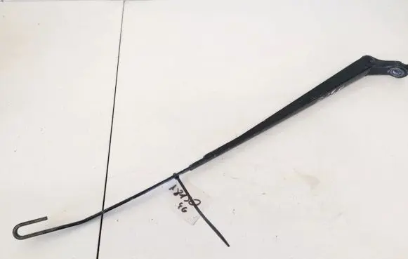Citroen Xsara Picasso Front wiper blade arm