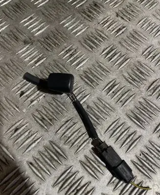 BMW 5 E60 E61 Windshield washer spray nozzle 7054447 1718335 987079