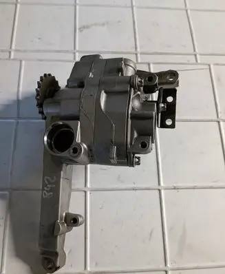Oil pump